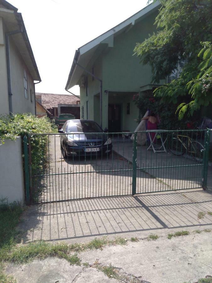 Sunce Bed & Breakfast Cuprija Exterior photo